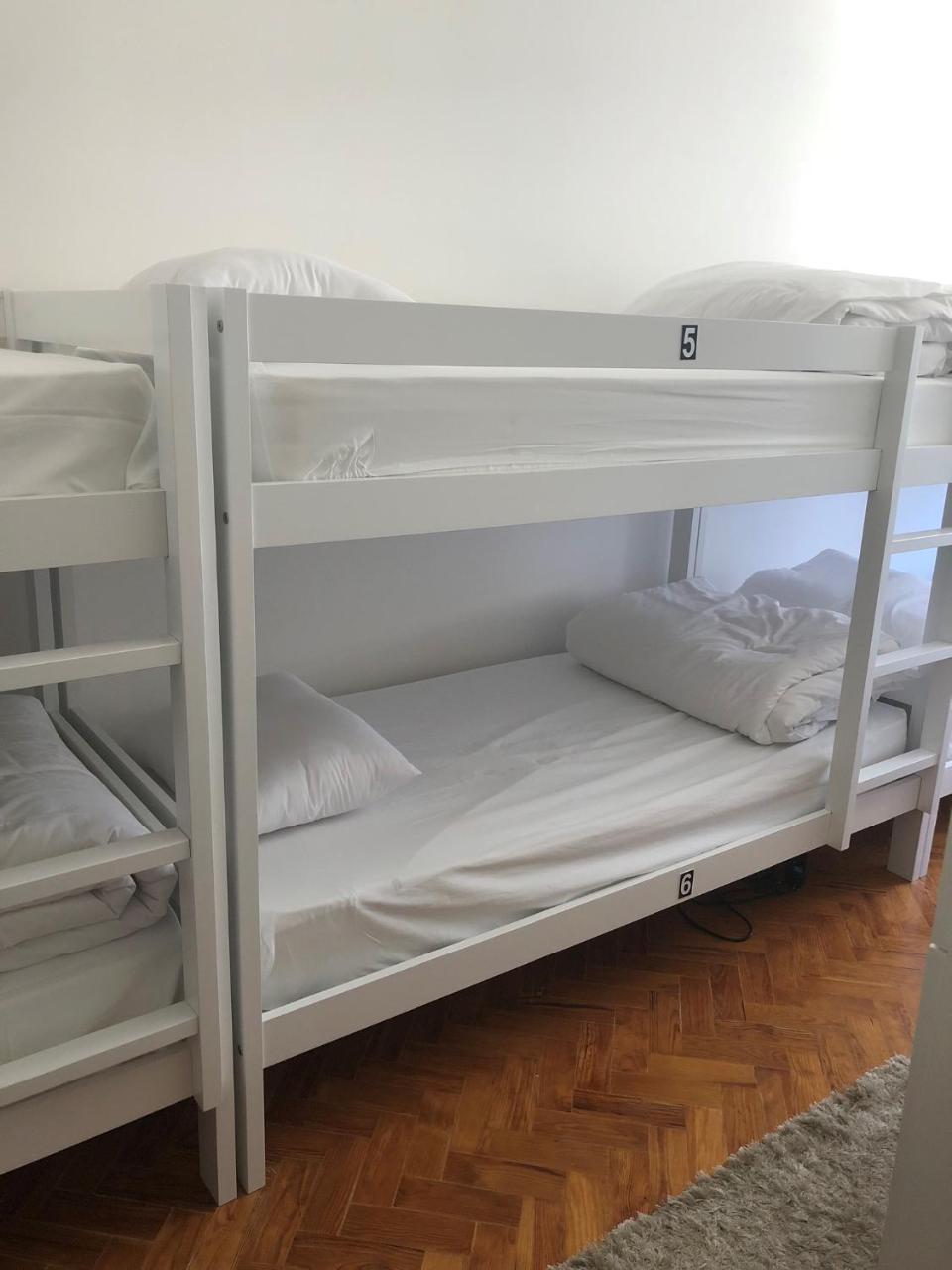S&S Hostel Лиссабон Экстерьер фото